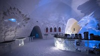 Hotel ini hanya buka sampai tanggal 8 April 2018. Untuk masuk ke hotel es ini traveler harus membayar USD 23 (sekitar Rp 308 ribu) dan untuk menginap di hotel ini mulai dari USD 250 (Rp 3,4 juta) (HBO Nordic)
