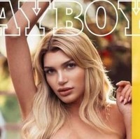  Giuliana Farfalla tampil topless di sampul majalah Playboy Jerman edisi Januari 2018. Foto: Instagram
