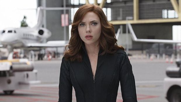 Black Widow yang diperankan Scarlet Johansson