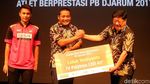 Atlet Berprestasi PB Djarum Terima Penghargaan