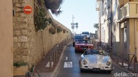 Mobil Porsche 356 ini asli dari tahun 1950-an. Masih sangat terjaga dan bagus kualitasnya (Afif Farhan/detikTravel)
