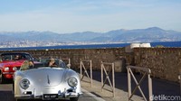 Rent A Classic Car merupakan salah satu operator penyewa mobil klasik di Nice bagian selatan Prancis (Afif Farhan/detikTravel)