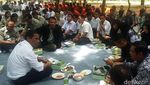 Wah, Mentan Makan Siang Lesehan Bareng Sopir hingga OB