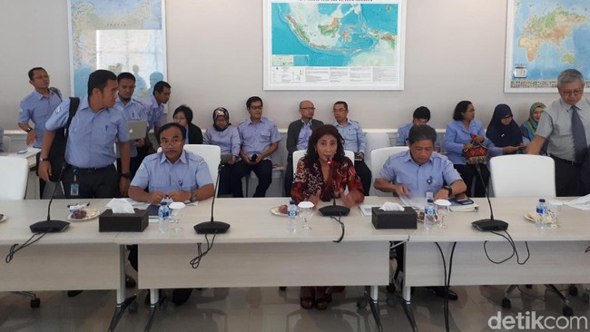Tak Hanya Tenggelamkan Kapal Maling Ikan, Ini Deretan Prestasi Susi