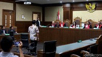 Akhmad Zaini menjalani sidang vonis di Pengadilan Tipikor Jakarta, Jalan Bungur Besar Raya, Jakarta Pusat, Kamis (11/1/2018).