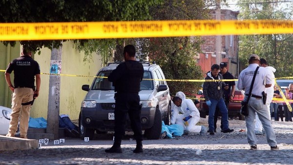 Sadis! Seorang Pria Tembak 3 Pengguna Jalan di Meksiko