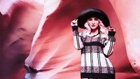 Wanita berusia 32 tahun itu mengatakan memiliki kekayaan senilai triliunan. (Dok. Instagram/cynthiara_alona)
