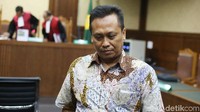 Zaini selaku pengacara PT Aqua Marine Divindo Inspection (AMDI) terbukti memberikan uang Rp 425 juta kepada Tarmizi. Ia juga disebut memberikan fasilitas berupa penginapan dan menyewakan mobil untuk keperluan liburan Tarmizi di daerah Batu, Malang.
