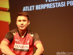 Ikhsan Rumbay Jadi Atlet Muda Terbaik PB Djarum 2017