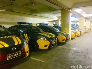 Detik-detik Jambret di Jaksel Bawa Kabur Mobil Patroli Polisi Saat Diamankan
