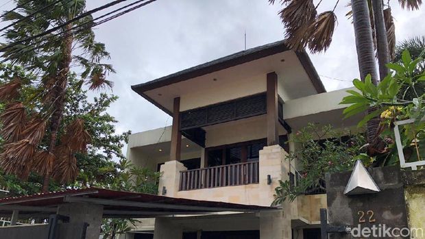 Penampakan Rumah Mewah yang Digerebek Polisi Terkait Cyber Fraud