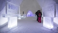 Tiap-tiap kamar di hotel memiliki patung-patung yang berhubungan dengan GoT. Es dipahat sedetil mungkin, untuk mencitrakan dan membawa para pengunjung ke dalam suasana GoT (HBO Nordic)