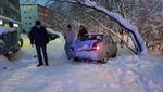 Bruk! Tank Mendadak Tabrak Supermarket di Rusia