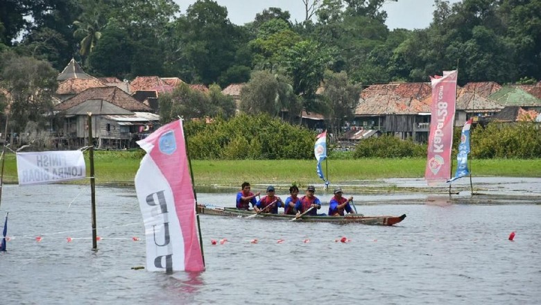 Foto: Wisata sungai di Desa Burai, Ogan Ilir (Raja Adil/detikTravel) Foto: Wisata sungai di Desa Burai, Ogan Ilir (Raja Adil/detikTravel)