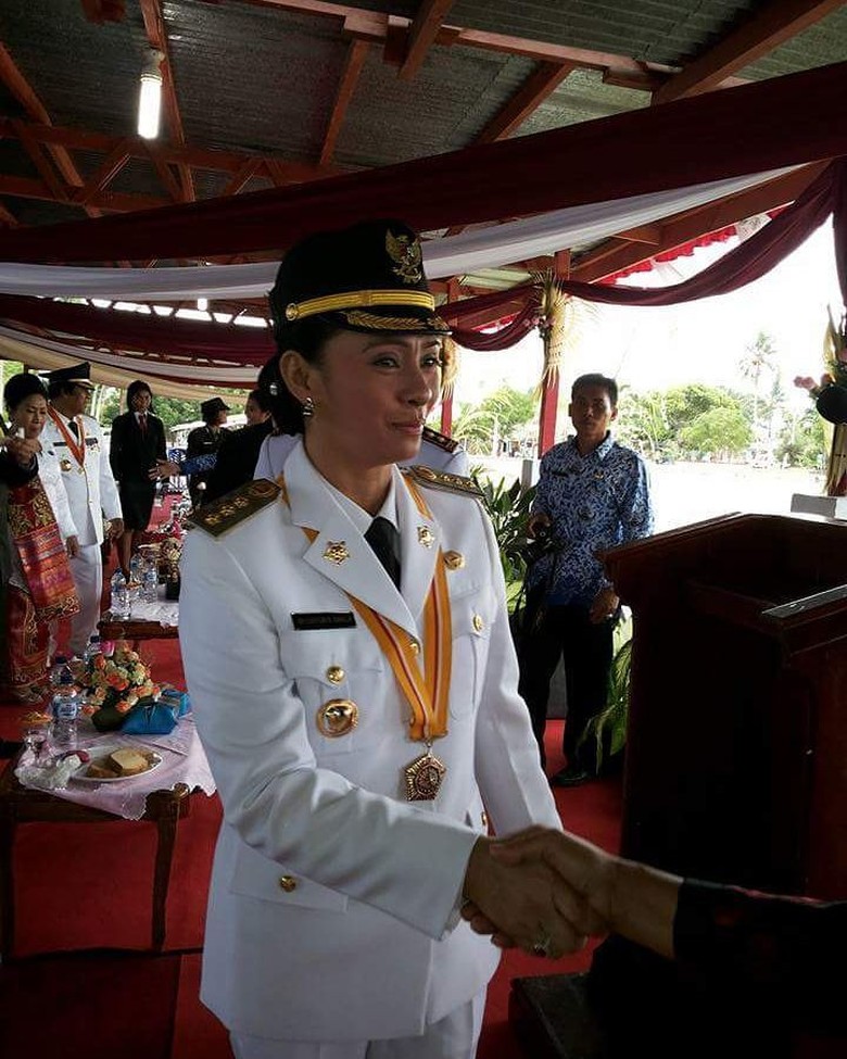 Dinonaktifkan Mendagri, Bupati Talaud: Saya Merasa Dikriminalisasi Dinonaktifkan Mendagri, Bupati Talaud: Saya Merasa Dikriminalisasi