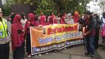 Foto: Massa FPI Mencari Kejelasan di Kantor Facebook