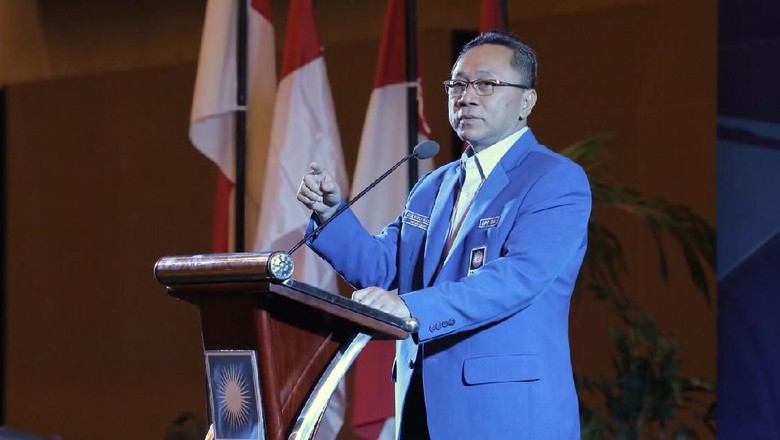Usai Bertemu Jokowi Diam-diam, Zulkifli Hasan akan Temui Megawati Usai Bertemu Jokowi Diam-diam, Zulkifli Hasan akan Temui Megawati