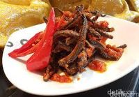 Lamaknyo Karabu Baluik, Salad Unagi Khas Minang