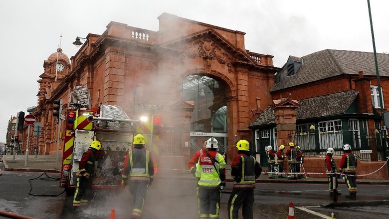 Stasiun Nottingham Inggris Kebakaran, Api Berawal dari Toilet Stasiun Nottingham Inggris Kebakaran, Api Berawal dari Toilet