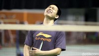 Hendra meninggalkan Cipayung dan memilih menjadi pemain profesional sejak awal 2017. Di sepanjang tahun ini, peraih medali emas Olimpiade Beijing 2008 itu berpasangan dengan pebulutangkis Malaysia, Tan Boon Heong.