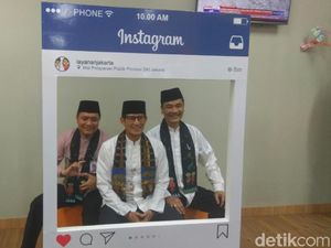 Hadiri HUT PTSP Ke-3, Sandi Bercanda soal HGB Reklamasi