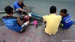 Cegah Banjir, Gorong-gorong Jalan Kemang Dibersihkan