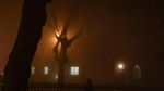 Foto: Kabut Pekat Hasil Polusi Menyelimuti Dublin