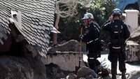 Ratusan orang disebutkan masih terperangkap di daerah tebing (Foto: Dok. REUTERS/Kyle Grillot)