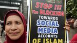 Massa FPI Berorasi di Kantor Facebook