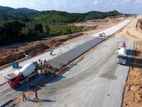 Swasta dan BUMN Rebutan Proyek Infrastruktur Jokowi