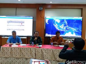 Gunung Agung Kembali Erupsi, PVMBG: Bali Masih Aman Dikunjungi