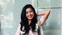 Elisa Jonathan mengaku putus dari Nicholas Sean karena sama-sama sibuk dengan dunia masing-masing. Foto: Instagram/elisajonathan