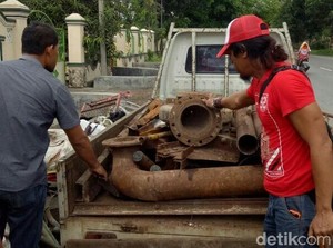 Besi 1,2 Ton Dicuri, Kakak dan Adik di Situbondo Diamankan