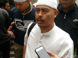 Tuntutan Belum Dijawab Facebook, FPI akan Bahas Langkah Lanjutan