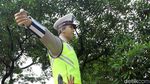Pemasangan Patung Polisi di Bundaran Semanggi
