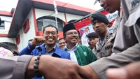  JR Saragih-Ance Selian diusung Partai Demokrat, PKB dan PKPI untuk maju dalam pemilihan gubernur-wakil gubernur Sumut periode 2018 - 2023 (Foto: ANTARA FOTO/Irsan Mulyadi)