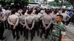 Adem Bener, Polwan Cantik Ikut Jaga Demo di Kantor Facebook