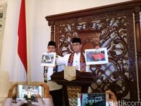 Gubernur DKI Anies Baswedan saat merilis soal tunggakan pajak mobil mewah di DKI 12 Januari