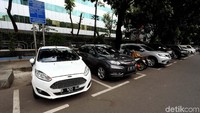 Pedagang Kaki Lima (PKL), disepanjang jalan Aditiawarman, Kebayoran Baru, Jakarta Selatan, kini tidak terlihat lagi.