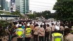 Foto: Massa FPI Mencari Kejelasan di Kantor Facebook