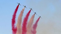 Atraksi ini membuat sebagian langit Riyadh berubah warna (Foto: Dok. REUTERS/Faisal Al Nasser)