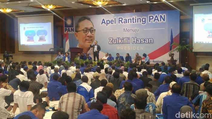 Bertemu Kader di Semarang, Ketum PAN Bicara Kemungkinan Jadi Capres