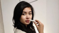 Perkenalkan, ini adalah Elisa Jonathan, gimana... bening kan? Kini dia adalah milik Nicholas Sean, putra Ahok. Foto: Instagram/elisajonathan