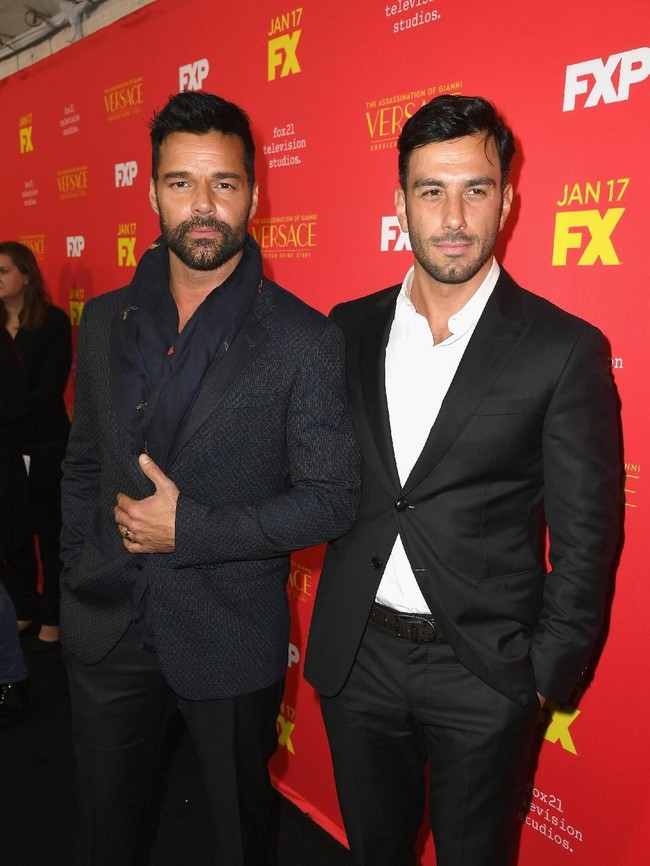 Ricky mengaku kini telah resmi menjadi seorang suami. Aku kini seorang suami, ujarnya kepada E! News.  Foto: dok. Getty Images