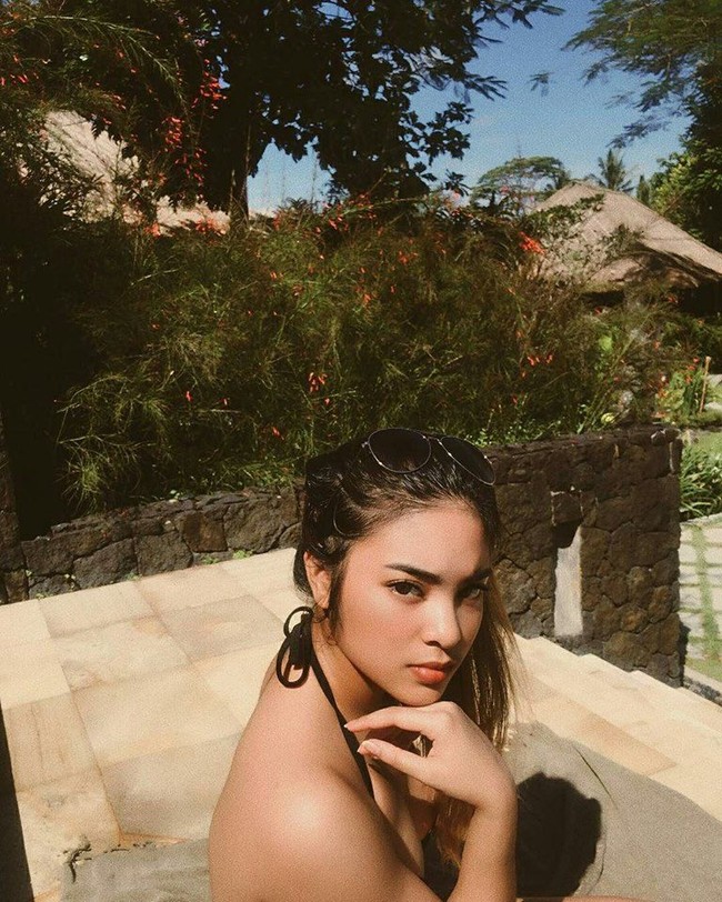  Bagaimana? Paras Syandria yang menawan ini membuat kamu jatuh hati kan? Foto: Instagram