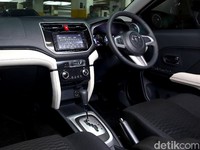 Toyota Rush Mobil Jaman Now yang Tak Lagi Limbung