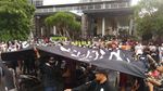 Foto: Massa FPI Mencari Kejelasan di Kantor Facebook