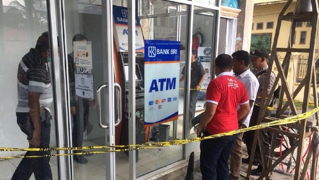 Waspada! Pembobolan Rekening Nasabah Bank Pakai Modus Skimming