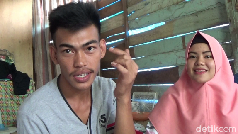Sempat Pingsan di Pelukan Mantan, Nokies: Saya Terhipnotis Sempat Pingsan di Pelukan Mantan, Nokies: Saya Terhipnotis