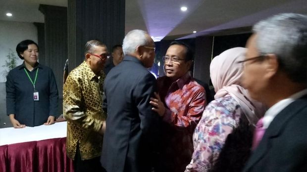 Pratikno dan Luhut Hadiri Perayaan Natal Bersama di Gedung Setneg